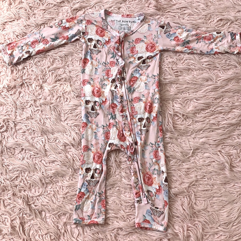 Little Bum Bums HALLOWEEN SKELETON romper